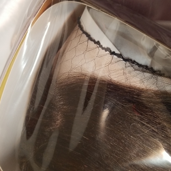 New Born Free Blonde Ombre Wig Magic Lace Front Curved Part Heat Safe Straight - Picture 5 of 9